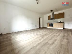 Pronájem bytu 2+kk, Klášterec nad Ohří - Miřetice u Klášterce nad Ohří, Chomutovská, 64 m2