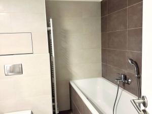 Prodej bytu 1+kk, Praha - Kobylisy, Davídkova, 49 m2