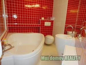 Pronájem bytu 3+1, Praha - Letňany, Místecká, 105 m2