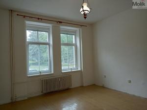 Pronájem bytu 1+1, Chomutov, náměstí Dr. Beneše, 48 m2