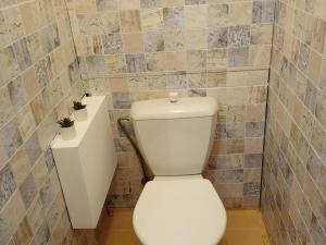 Pronájem bytu 1+1, Chomutov, náměstí Dr. Beneše, 48 m2