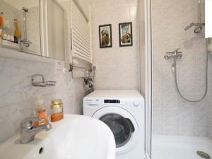 Prodej bytu 3+kk, Praha - Žižkov, Pod lipami, 52 m2