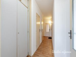 Pronájem bytu 3+1, Praha - Horní Měcholupy, Parmská, 72 m2