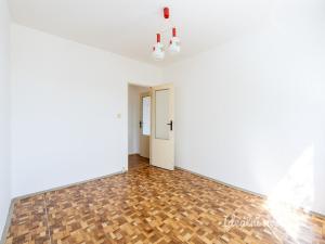 Pronájem bytu 3+1, Praha - Horní Měcholupy, Parmská, 72 m2