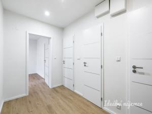 Pronájem bytu 2+1, Praha - Strašnice, Vrbčanská, 53 m2