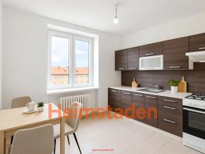 Pronájem bytu 2+1, Havířov - Město, Hlavní třída, 54 m2