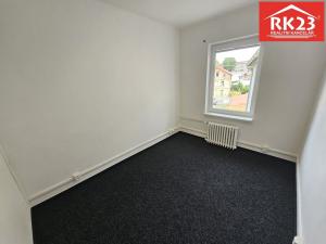 Pronájem kanceláře, Mariánské Lázně, Nádražní náměstí, 11 m2
