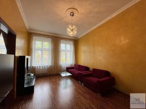 Pronájem bytu 2+1, Karlovy Vary, T. G. Masaryka, 104 m2