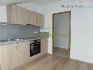 Pronájem bytu 2+1, Opava, Nákladní, 71 m2
