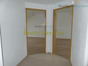 Pronájem bytu 2+1, Opava, Nákladní, 71 m2