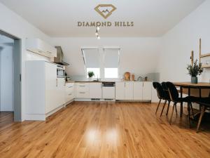 Prodej bytu 3+kk, Holubice, Lipová, 88 m2