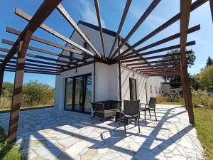 Prodej rodinného domu, Kamenice - Těptín, Tvrdá, 136 m2