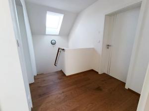 Prodej rodinného domu, Kamenice - Těptín, Tvrdá, 136 m2