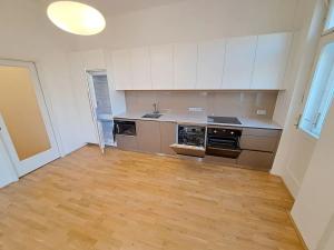 Pronájem bytu 3+kk, Brno, Jakubské náměstí, 80 m2