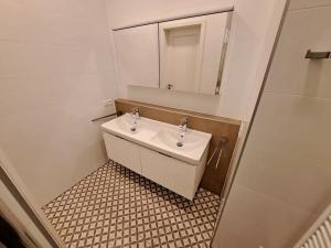 Pronájem bytu 3+kk, Brno, Jakubské náměstí, 80 m2