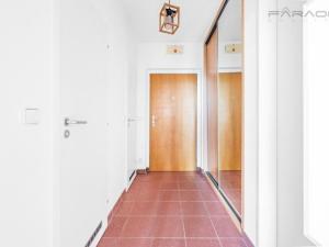 Pronájem bytu 2+kk, Praha - Stodůlky, Sluneční náměstí, 50 m2