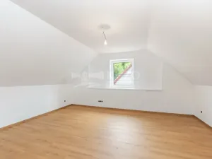 Prodej rodinného domu, Horky nad Jizerou, 186 m2