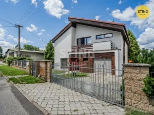 Prodej rodinného domu, Vřesina, 300 m2