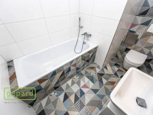 Prodej bytu 4+kk, Horoměřice, Karla IV., 97 m2