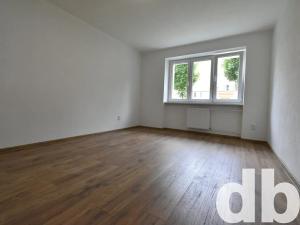 Prodej bytu 2+1, Horní Slavkov, Poštovní, 60 m2