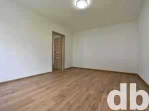 Prodej bytu 2+1, Horní Slavkov, Poštovní, 60 m2