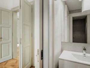 Pronájem bytu 5+1, Praha, Karoliny Světlé, 155 m2