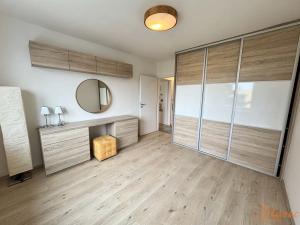 Pronájem bytu 3+1, Unhošť, 1. máje, 76 m2