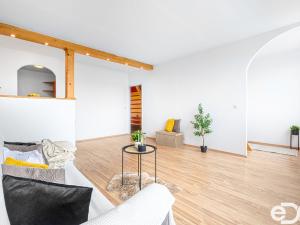 Prodej bytu 1+1, Praha, Poznaňská, 43 m2