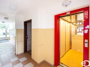 Prodej bytu 1+1, Praha, Poznaňská, 43 m2