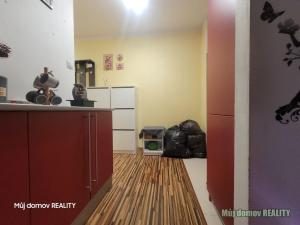 Pronájem bytu 2+kk, Praha - Motol, Weberova, 40 m2