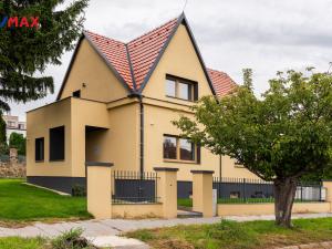 Prodej rodinného domu, Rosice, Tetčická, 205 m2