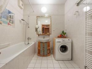 Prodej bytu 3+kk, Praha - Břevnov, Břevnovská, 83 m2