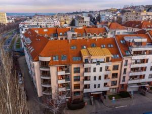 Prodej bytu 3+kk, Praha - Břevnov, Břevnovská, 83 m2
