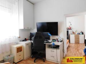 Prodej bytu 2+1, Hrušovany nad Jevišovkou, 49 m2