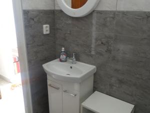 Pronájem bytu 1+kk, Brno, Pekařská, 29 m2