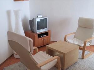 Pronájem bytu 1+1, Praha - Libuš, Na domovině, 39 m2