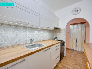 Pronájem bytu 4+1, Olomouc - Lazce, Dlouhá, 71 m2
