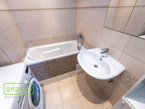 Pronájem bytu 2+kk, Praha - Veleslavín, Za vokovickou vozovnou, 46 m2