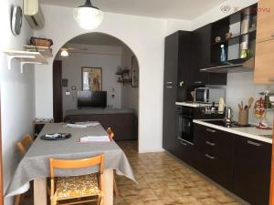 Prodej bytu 3+1, Oliveri, Itálie, 57 m2