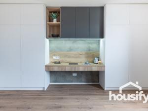 Prodej bytu 2+kk, Znojmo, náměstí Svobody, 55 m2