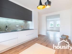 Prodej bytu 2+kk, Znojmo, náměstí Svobody, 55 m2