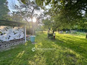 Prodej zahrady, Znojmo, 2238 m2