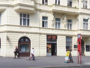 Pronájem obchodního prostoru, Praha, Kodaňská, 30 m2