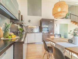 Prodej atypického bytu, Praha - Holešovice, Haškova, 115 m2
