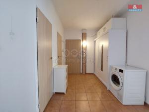 Prodej bytu 3+1, Klášterec nad Ohří - Miřetice u Klášterce nad Ohří, Luční, 71 m2