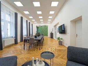 Pronájem kanceláře, Teplice, U radnice, 123 m2