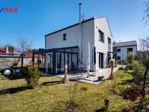 Prodej rodinného domu, Mukařov - Žernovka, Českobrodská, 160 m2