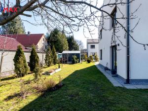Prodej rodinného domu, Mukařov - Žernovka, Českobrodská, 160 m2