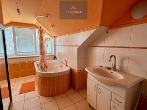 Prodej restaurace, Staré Město, Jamnická, 800 m2