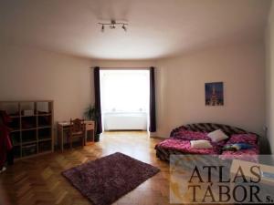 Pronájem bytu 2+1, Tábor, Vančurova, 72 m2